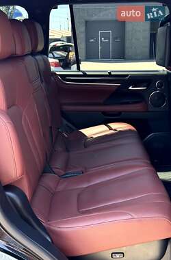 Позашляховик / Кросовер Lexus LX 2019 в 