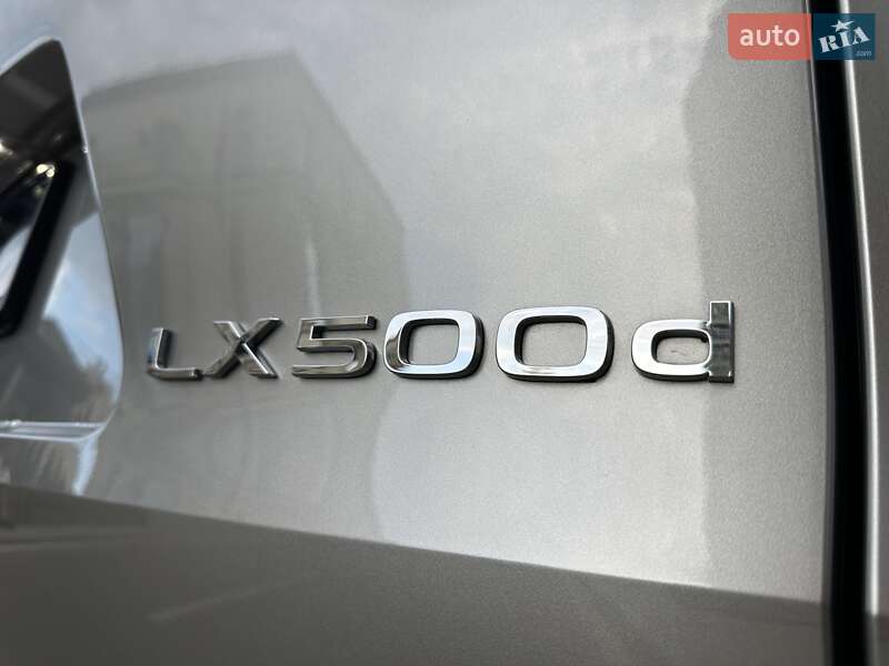 Внедорожник / Кроссовер Lexus LX 2022 в Киеве