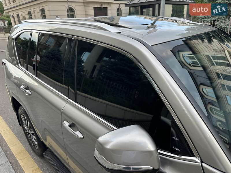 Внедорожник / Кроссовер Lexus LX 2022 в Киеве
