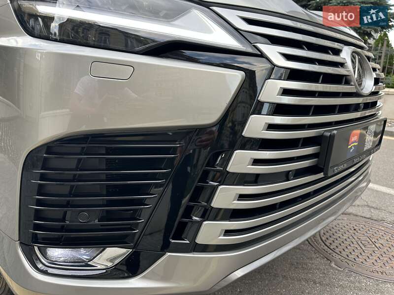 Внедорожник / Кроссовер Lexus LX 2022 в Киеве