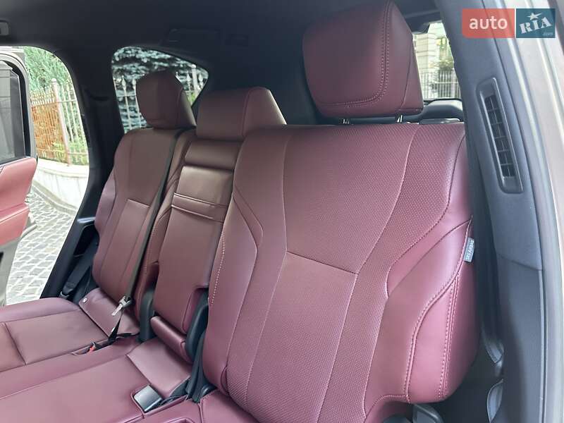 Внедорожник / Кроссовер Lexus LX 2022 в Киеве