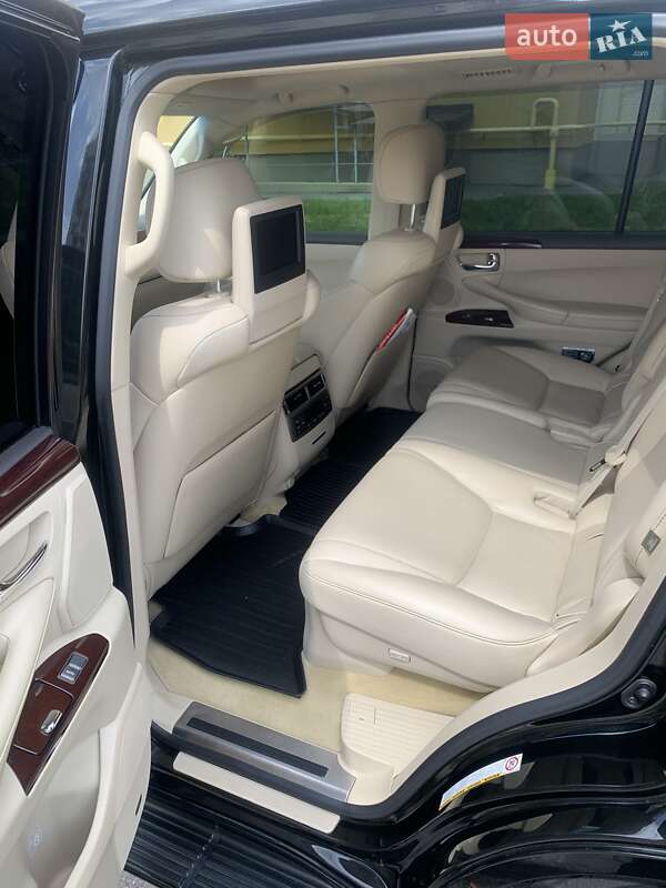 Позашляховик / Кросовер Lexus LX 2013 в Києві