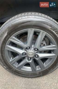 Внедорожник / Кроссовер Lexus LX 2013 в 