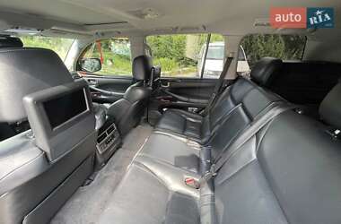 Позашляховик / Кросовер Lexus LX 2012 в 