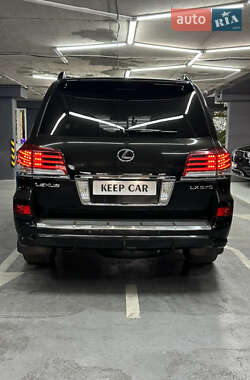 Внедорожник / Кроссовер Lexus LX 2015 в 