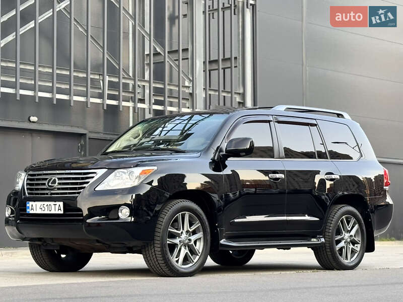 Внедорожник / Кроссовер Lexus LX 2010 в Киеве
