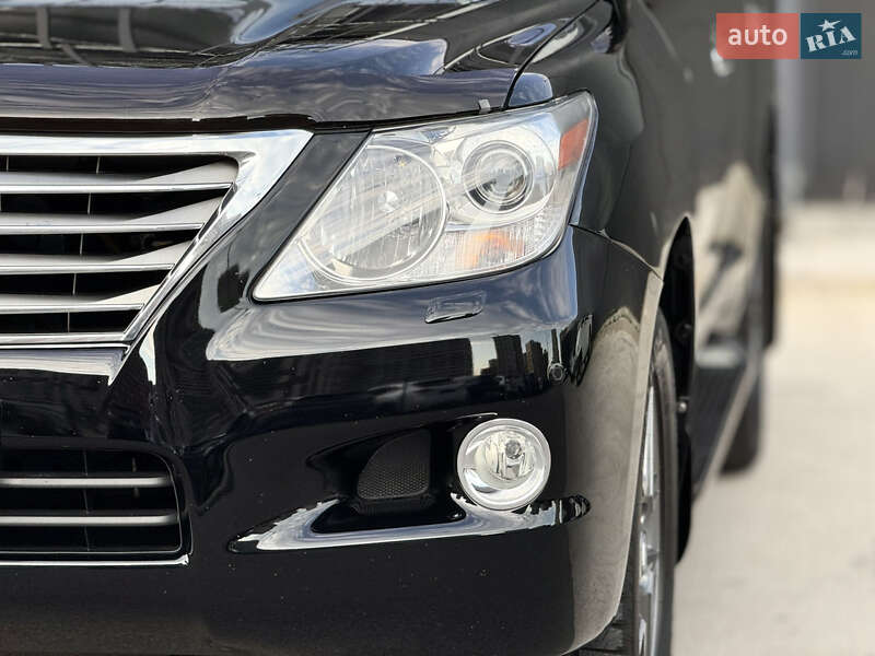 Внедорожник / Кроссовер Lexus LX 2010 в Киеве