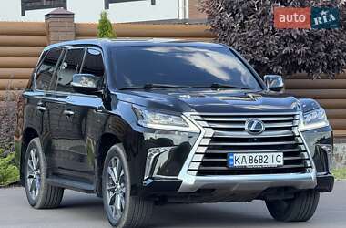 Внедорожник / Кроссовер Lexus LX 2017 в 
