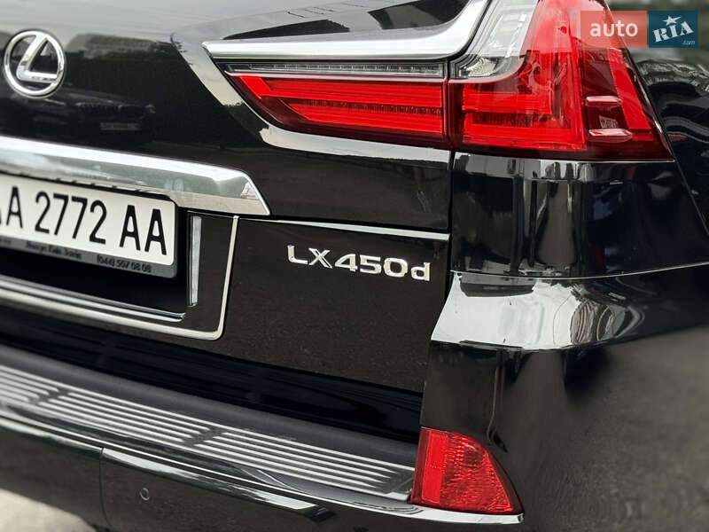 Внедорожник / Кроссовер Lexus LX 2017 в Киеве