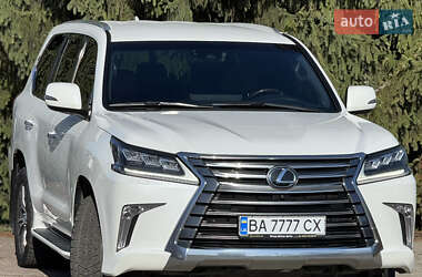 Внедорожник / Кроссовер Lexus LX 2017 в 