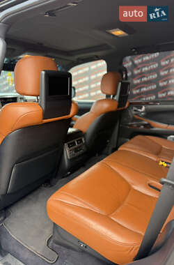 Позашляховик / Кросовер Lexus LX 2014 в 