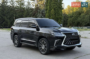 Позашляховик / Кросовер Lexus LX 2016 в 