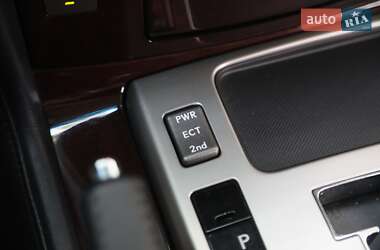 Внедорожник / Кроссовер Lexus LX 2012 в 