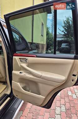 Внедорожник / Кроссовер Lexus LX 2008 в 