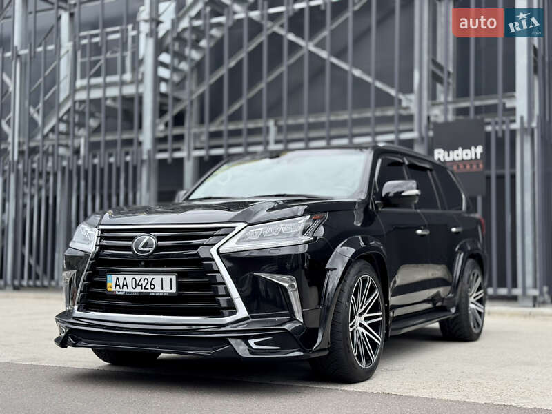 Позашляховик / Кросовер Lexus LX 2016 в Києві