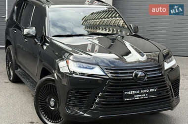 Внедорожник / Кроссовер Lexus LX 2022 в 