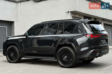 Внедорожник / Кроссовер Lexus LX 2022 в 