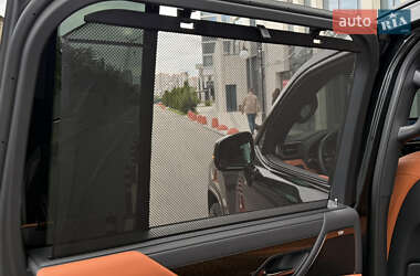Внедорожник / Кроссовер Lexus LX 2022 в 