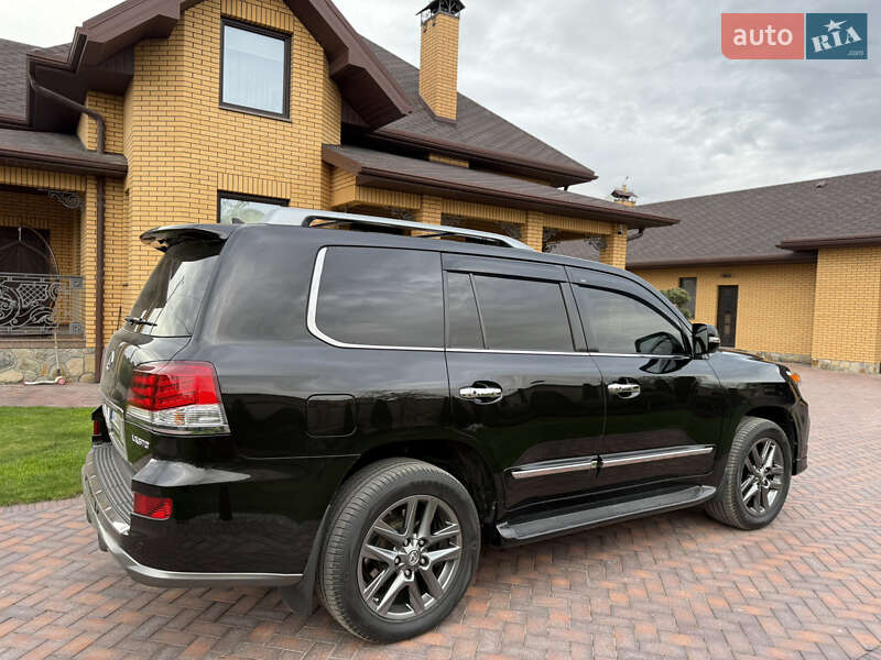 Внедорожник / Кроссовер Lexus LX 2014 в Сарнах