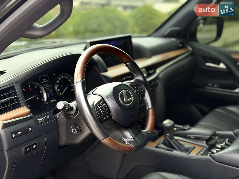 Внедорожник / Кроссовер Lexus LX 2019 в Днепре