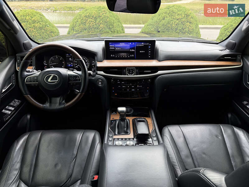 Внедорожник / Кроссовер Lexus LX 2019 в Днепре