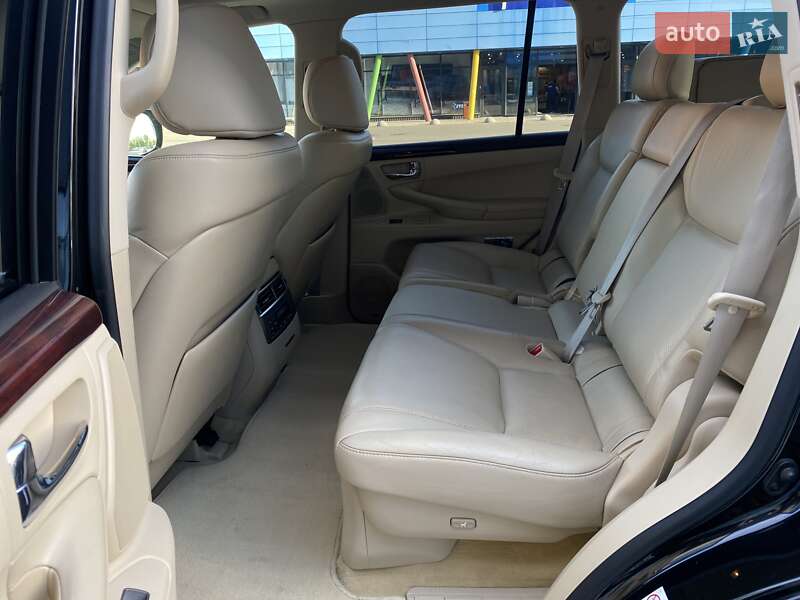 Внедорожник / Кроссовер Lexus LX 2011 в Киеве
