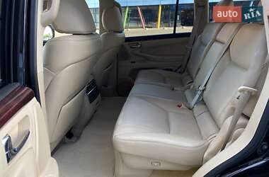 Позашляховик / Кросовер Lexus LX 2011 в 