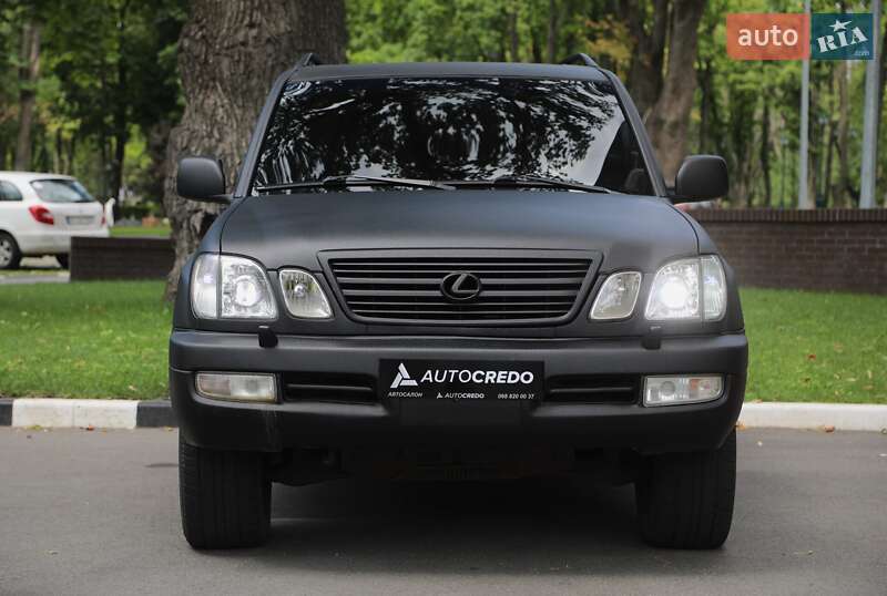 Внедорожник / Кроссовер Lexus LX 2000 в Харькове