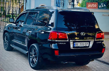 Внедорожник / Кроссовер Lexus LX 2008 в 