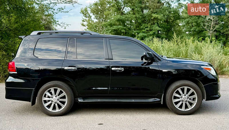 Внедорожник / Кроссовер Lexus LX 2010 в Днепре