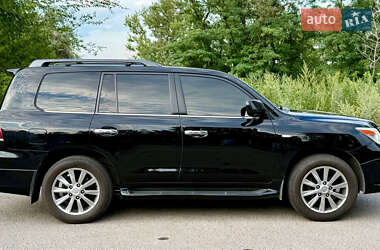 Внедорожник / Кроссовер Lexus LX 2010 в 