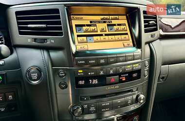 Внедорожник / Кроссовер Lexus LX 2010 в 