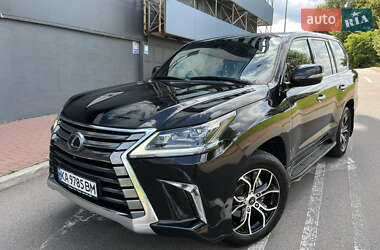 Внедорожник / Кроссовер Lexus LX 2017 в 