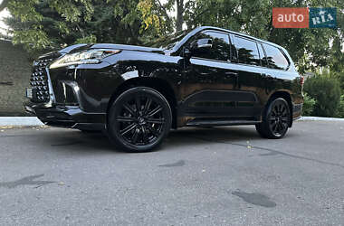 Внедорожник / Кроссовер Lexus LX 2016 в Днепре