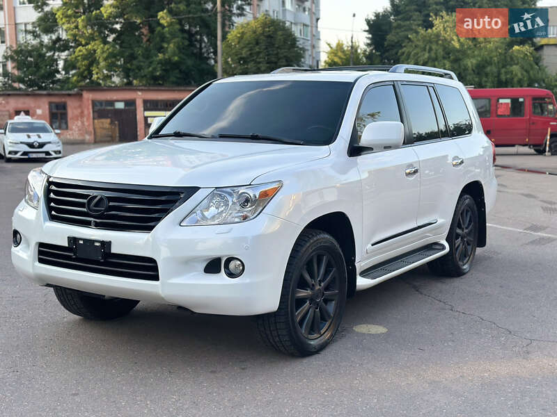 Lexus LX 2008