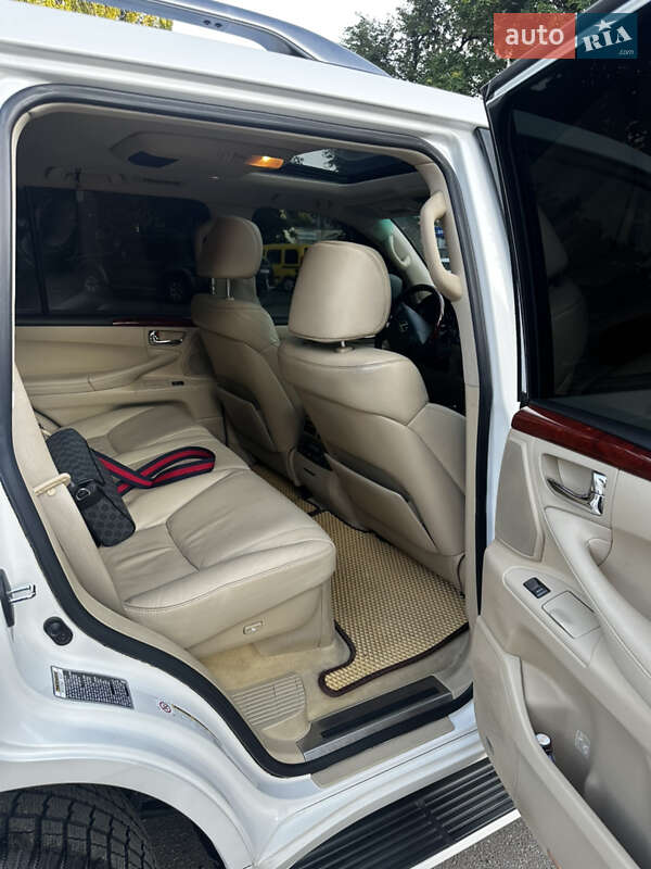 Внедорожник / Кроссовер Lexus LX 2008 в Ровно