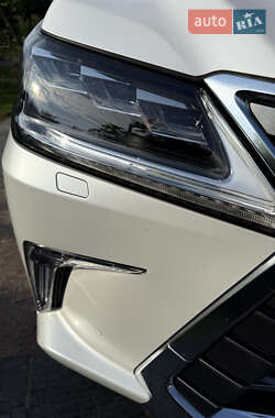 Внедорожник / Кроссовер Lexus LX 2020 в Полтаве