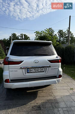 Внедорожник / Кроссовер Lexus LX 2020 в 