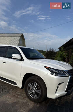 Внедорожник / Кроссовер Lexus LX 2020 в 