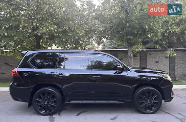 Внедорожник / Кроссовер Lexus LX 2018 в 