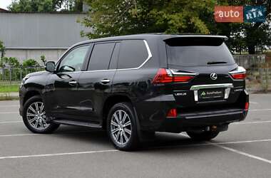 Внедорожник / Кроссовер Lexus LX 2016 в 