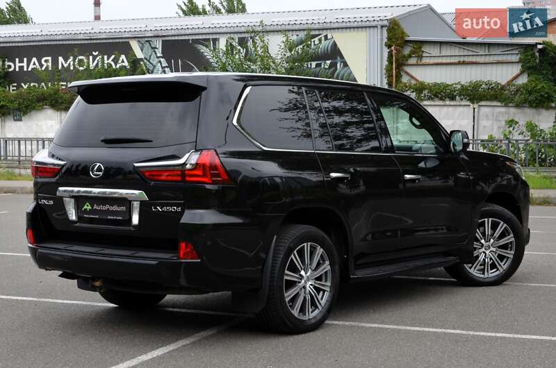 Внедорожник / Кроссовер Lexus LX 2016 в Киеве