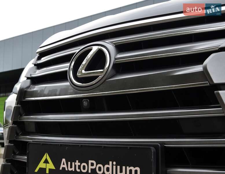 Внедорожник / Кроссовер Lexus LX 2016 в Киеве