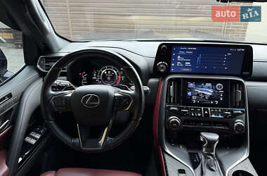 Внедорожник / Кроссовер Lexus LX 2023 в 