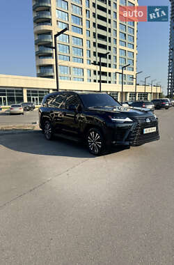 Внедорожник / Кроссовер Lexus LX 2022 в Днепре