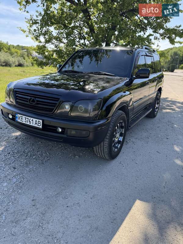 Позашляховик / Кросовер Lexus LX 2005 в Дніпрі