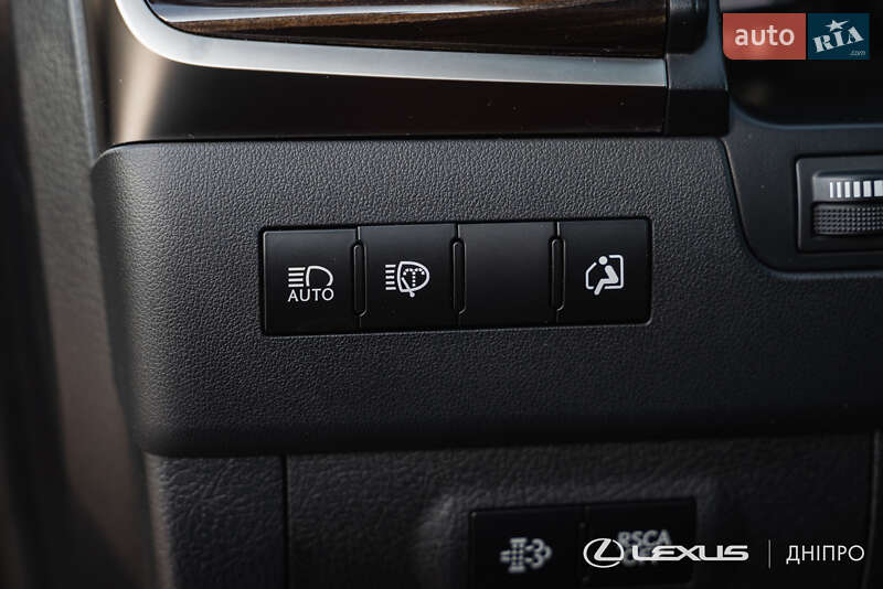 Внедорожник / Кроссовер Lexus LX 2019 в Днепре