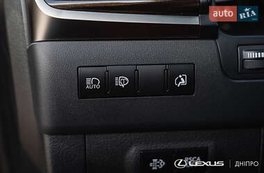 Внедорожник / Кроссовер Lexus LX 2019 в 