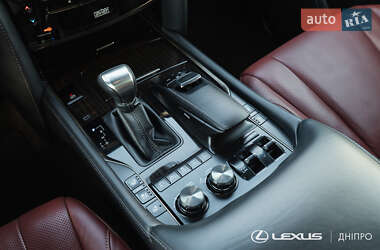 Внедорожник / Кроссовер Lexus LX 2019 в 