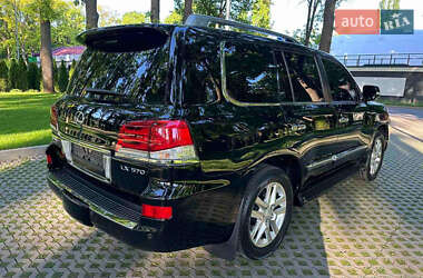 Внедорожник / Кроссовер Lexus LX 2008 в 